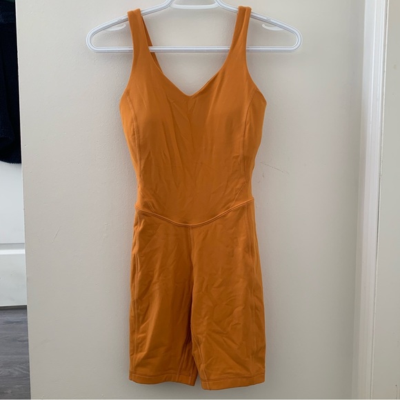 NEW lululemon Align™ Bodysuit 8", never worn - Picture 1 of 2